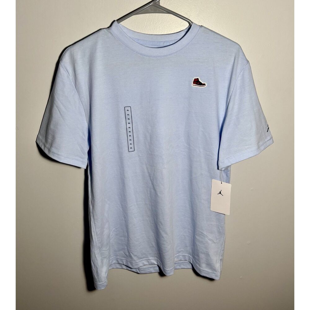 Nike Jordan Boy's T-Shirt Blue XL New with Tags Sneaker Graphic Tee